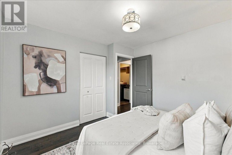 1-4 - 540 MARY STREET E, Whitby (Downtown Whitby), Ontario, L1N2R1