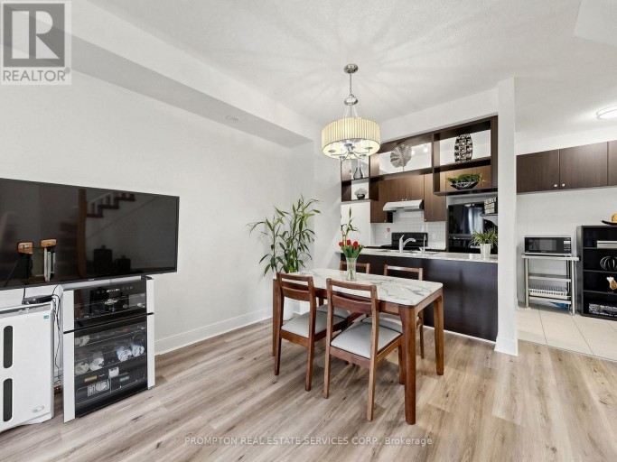TH3 - 330 VILLAGE GREEN SQUARE, Toronto (Agincourt South-Malvern West), Ontario, M1S0L1