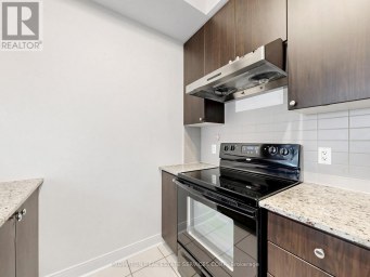 TH3 - 330 VILLAGE GREEN SQUARE Toronto (Agincourt South-Malvern West) Ontario photo 14