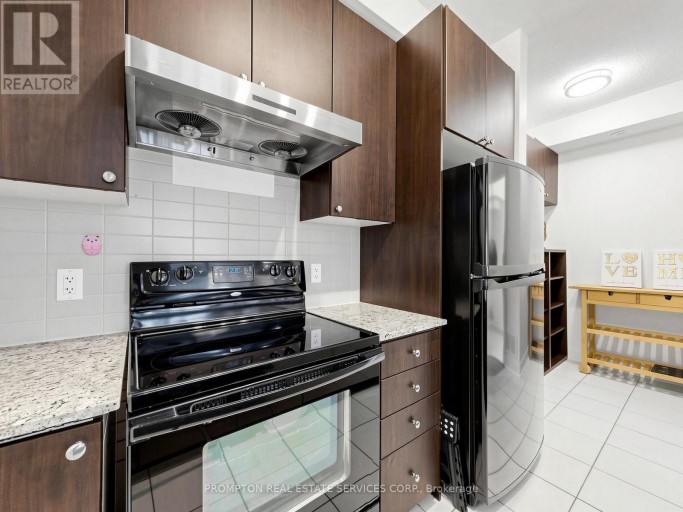 TH3 - 330 VILLAGE GREEN SQUARE, Toronto (Agincourt South-Malvern West), Ontario, M1S0L1