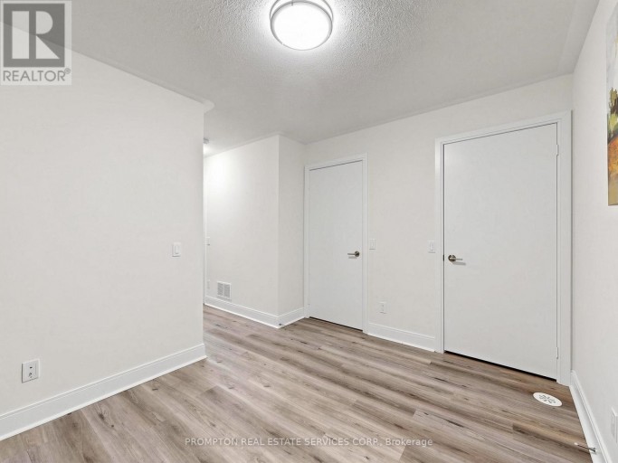 TH3 - 330 VILLAGE GREEN SQUARE, Toronto (Agincourt South-Malvern West), Ontario, M1S0L1