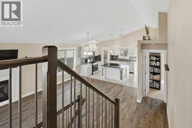 216 Sixmile Common S Lethbridge Alberta photo 14