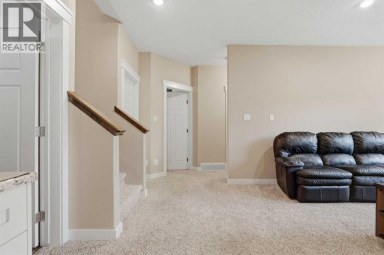 216 Sixmile Common S Lethbridge Alberta photo 24