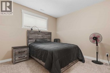 216 Sixmile Common S Lethbridge Alberta photo 29
