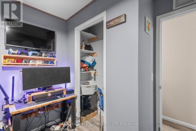 57 - 2189 DUNDAS STREET London East (East I) Ontario photo 12