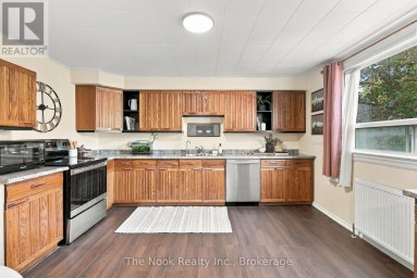 64 WELLINGTON STREET Clarington (Bowmanville) Ontario photo 18