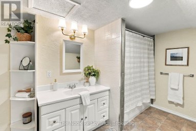 64 WELLINGTON STREET Clarington (Bowmanville) Ontario photo 41