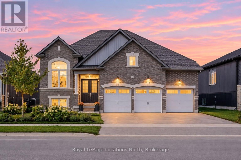 298 RAMBLEWOOD DRIVE, Wasaga Beach, Ontario, L9Z2B2