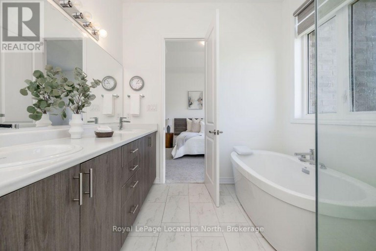 298 RAMBLEWOOD DRIVE, Wasaga Beach, Ontario, L9Z2B2