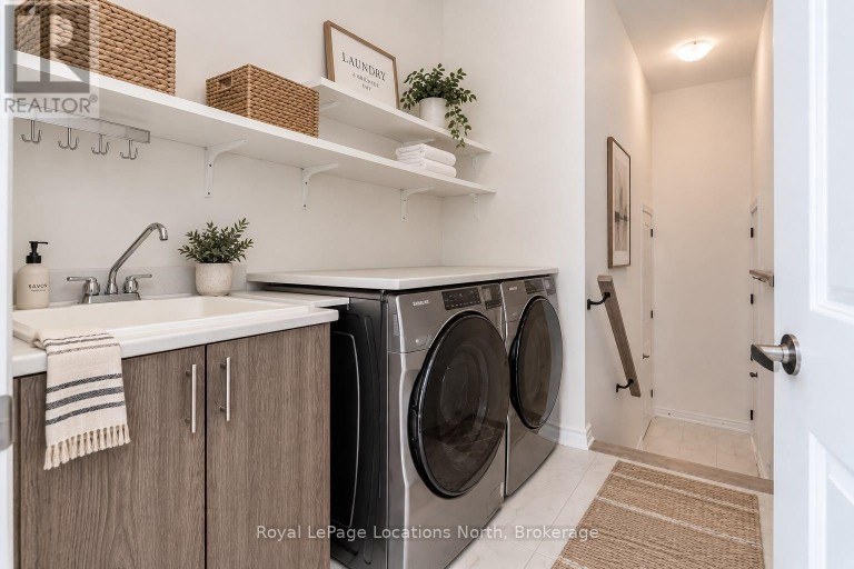 298 RAMBLEWOOD DRIVE, Wasaga Beach, Ontario, L9Z2B2