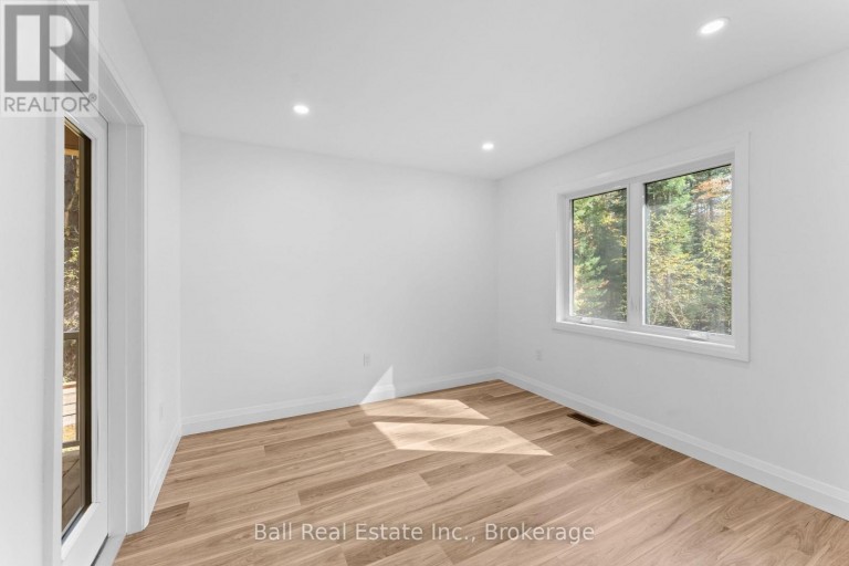 319 BOUNDARY ROAD, Minden Hills (Lutterworth), Ontario, K0M2A1