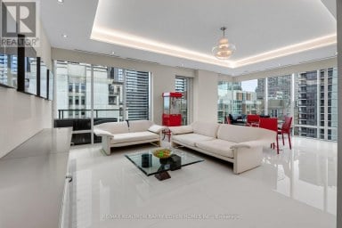 1602 - 80 YORKVILLE AVENUE Toronto (Annex) Ontario photo 14