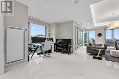 1602 - 80 YORKVILLE AVENUE Toronto (Annex) Ontario photo 6
