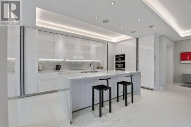 1602 - 80 YORKVILLE AVENUE Toronto (Annex) Ontario photo 9