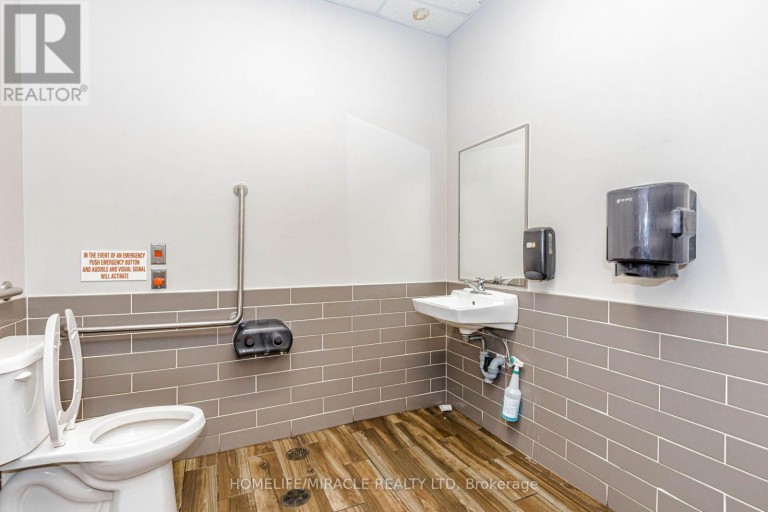 4 - 6015 STEELS AVENUE E, Toronto (Milliken), Ontario, M1V5P7