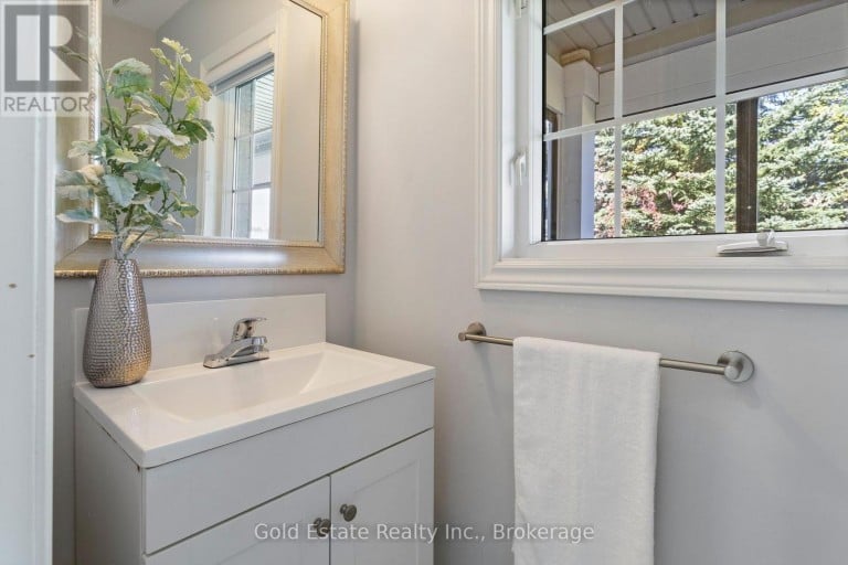 6653 OPERA GLASS CRESCENT, Mississauga (Meadowvale Village), Ontario, L5W1R8