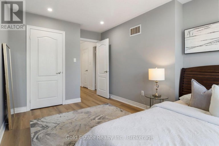 6653 OPERA GLASS CRESCENT, Mississauga (Meadowvale Village), Ontario, L5W1R8