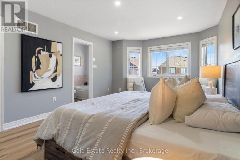 6653 OPERA GLASS CRESCENT, Mississauga (Meadowvale Village), Ontario, L5W1R8