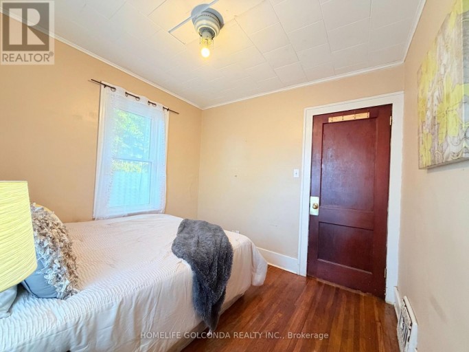3203 LINWOOD PLACE, Windsor, Ontario, N9C1P9