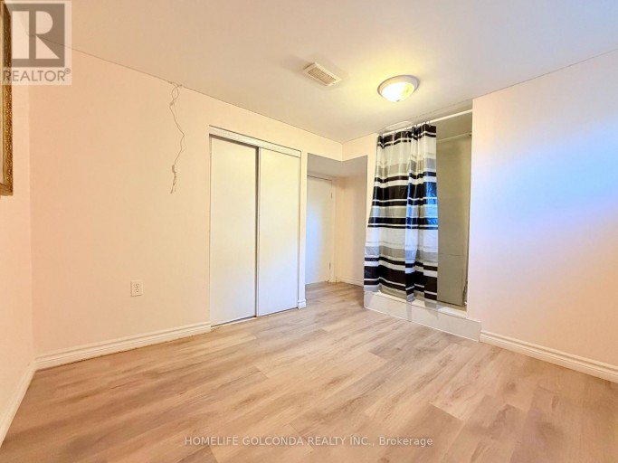 3203 LINWOOD PLACE, Windsor, Ontario, N9C1P9
