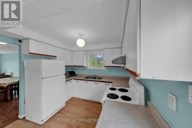 138 45TH STREET N Wasaga Beach Ontario photo 5