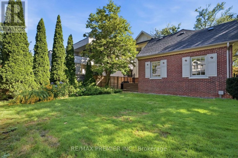 132 THE KINGSWAY, Toronto (Kingsway South), Ontario, M8X2V3