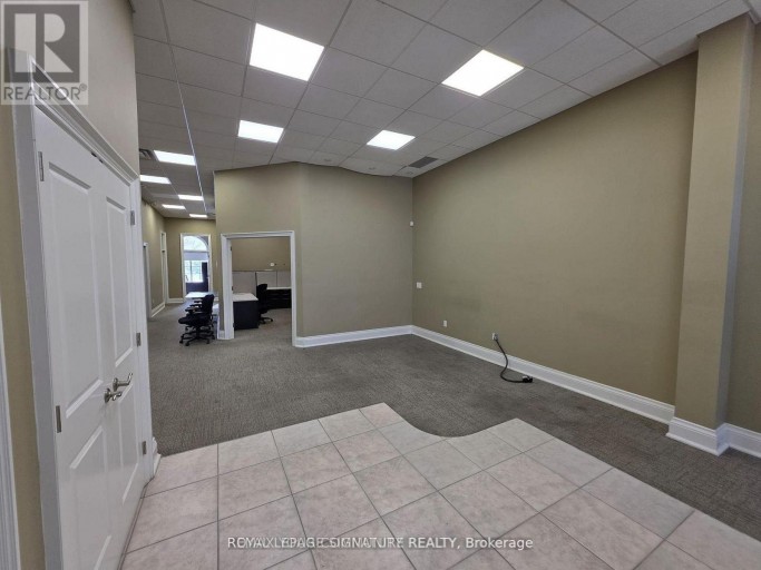 26-27 - 1525 CORNWALL ROAD, Oakville (QE Queen Elizabeth), Ontario, L6J0B2