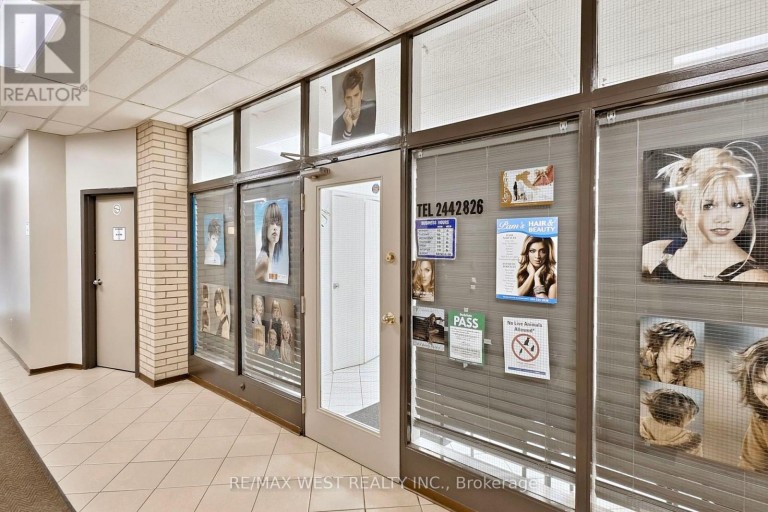 102 - 370 DIXON ROAD, Toronto (Kingsview Village-The Westway), Ontario, M9R1T2