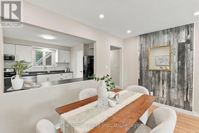 456 HARCOURT DRIVE, Oshawa (Donevan), Ontario, L1H6V6
