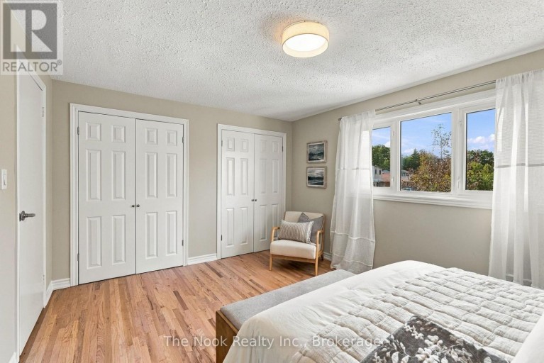 456 HARCOURT DRIVE, Oshawa (Donevan), Ontario, L1H6V6