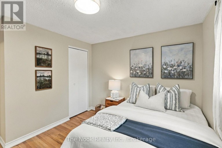 456 HARCOURT DRIVE, Oshawa (Donevan), Ontario, L1H6V6