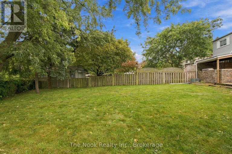 456 HARCOURT DRIVE, Oshawa (Donevan), Ontario, L1H6V6