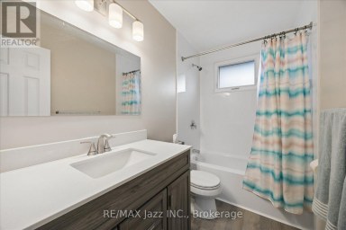 419 MAPLEWOOD DRIVE Oshawa (O'Neill) Ontario photo 15