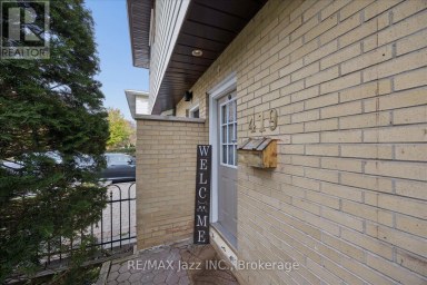 419 MAPLEWOOD DRIVE Oshawa (O'Neill) Ontario photo 2