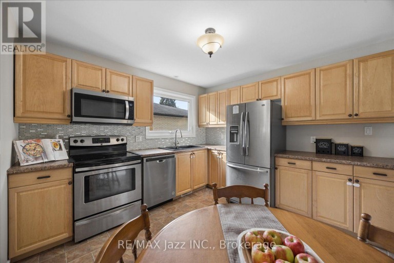419 MAPLEWOOD DRIVE, Oshawa (O'Neill), Ontario, L1G5R7
