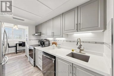 207 - 1111 BOUGH BEECHES BOULEVARD Mississauga (Rathwood) Ontario photo 14