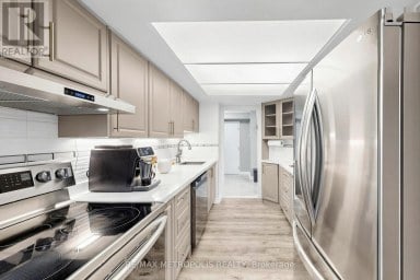 207 - 1111 BOUGH BEECHES BOULEVARD Mississauga (Rathwood) Ontario photo 17