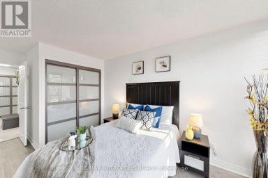 207 - 1111 BOUGH BEECHES BOULEVARD Mississauga (Rathwood) Ontario photo 27