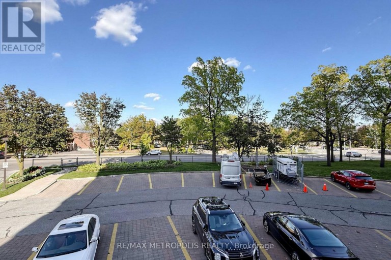 207 - 1111 BOUGH BEECHES BOULEVARD, Mississauga (Rathwood), Ontario, L4W4N1