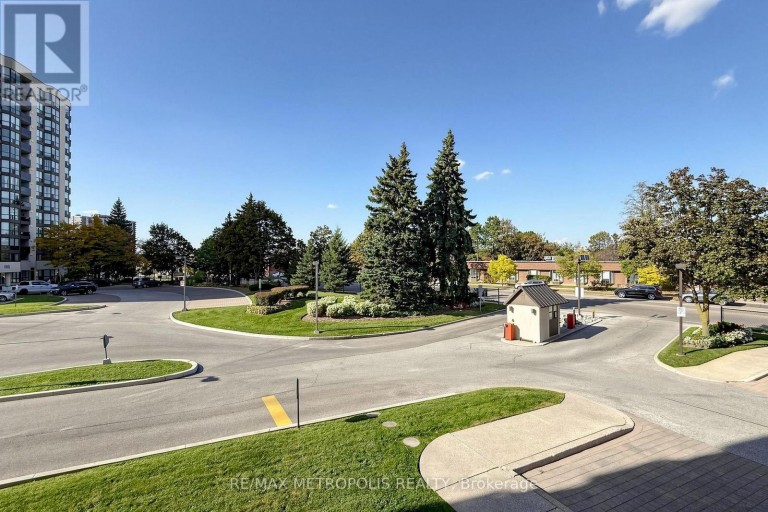 207 - 1111 BOUGH BEECHES BOULEVARD, Mississauga (Rathwood), Ontario, L4W4N1