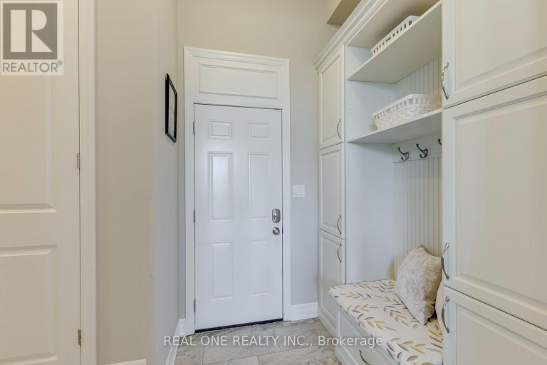 3181 SUNFLOWER DRIVE, Oakville (GO Glenorchy), Ontario, L6M4M2