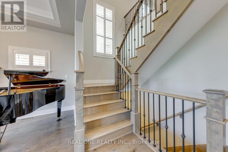 3181 SUNFLOWER DRIVE, Oakville (GO Glenorchy), Ontario, L6M4M2