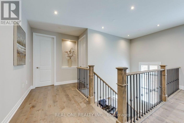 3181 SUNFLOWER DRIVE, Oakville (GO Glenorchy), Ontario, L6M4M2