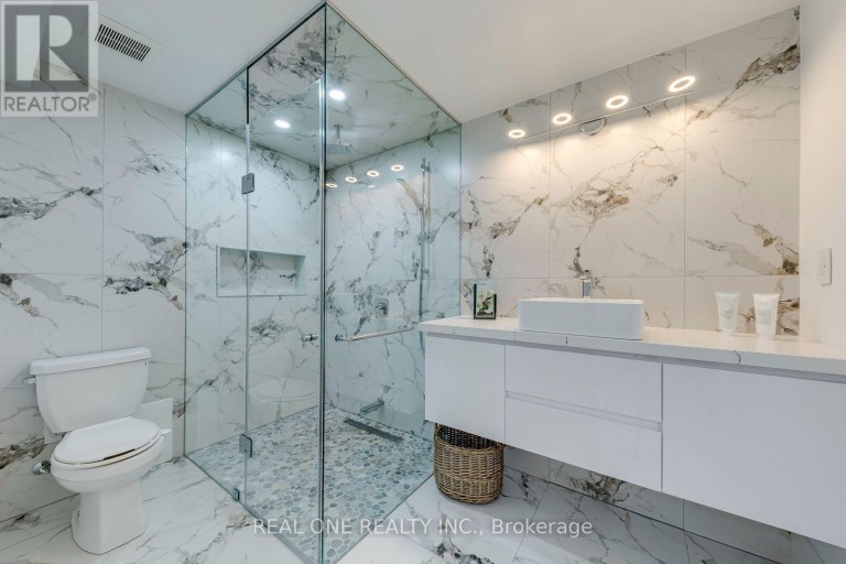 3181 SUNFLOWER DRIVE, Oakville (GO Glenorchy), Ontario, L6M4M2