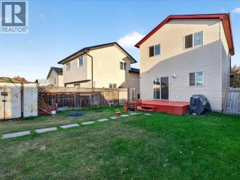421 Martindale Drive NE Calgary Alberta photo 26