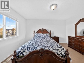421 Martindale Drive NE Calgary Alberta photo 28