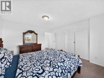 421 Martindale Drive NE Calgary Alberta photo 30