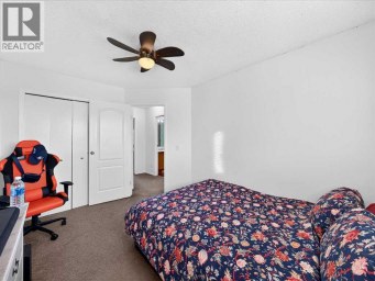 421 Martindale Drive NE Calgary Alberta photo 34