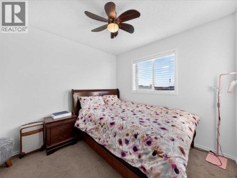 421 Martindale Drive NE Calgary Alberta photo 35