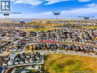 421 Martindale Drive NE Calgary Alberta photo 4